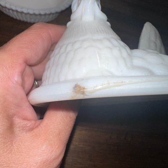 Vintage Kemple White Milk Glass Hen Chicken on Nest Covered Dish Farmhouse Decor - Picture 7 of 14